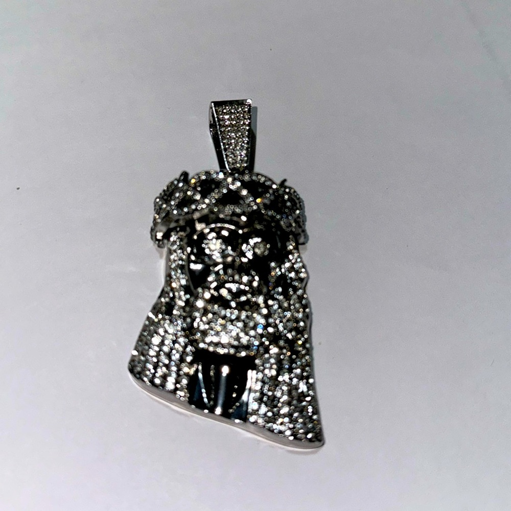 Iced out Jesus pendant w/ moissanite diamonds